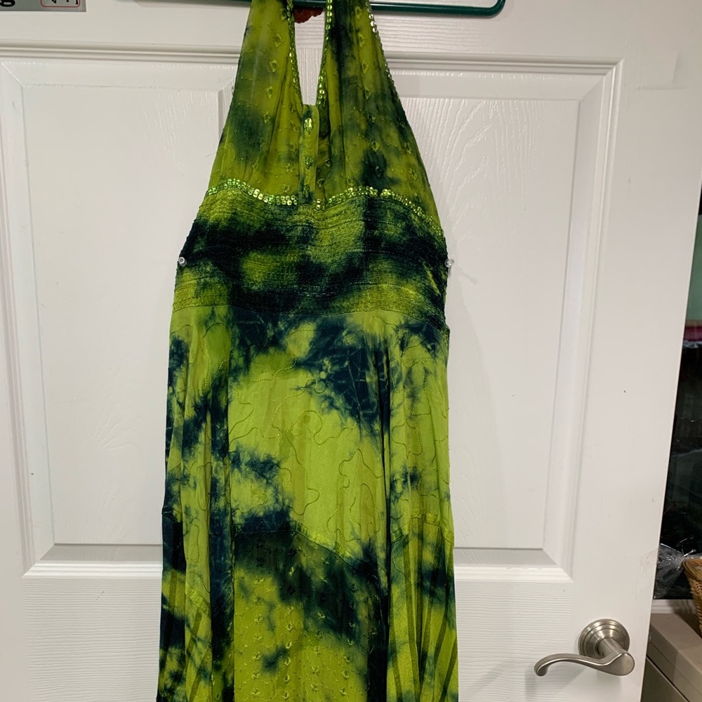Fun dress!  Size med,  new!